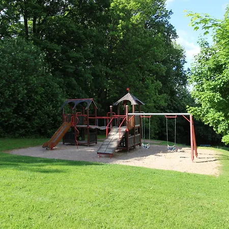 Hill 30 By Interhome * تشيرني دول